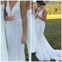 Can anyone recommend a similar dress? - 1