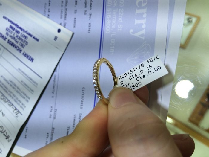 Shopping for wedding ring!!!