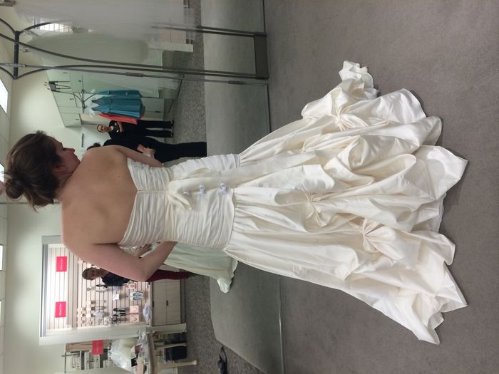 Show me your gown!