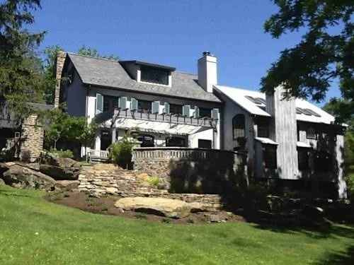 Show me your venue!!