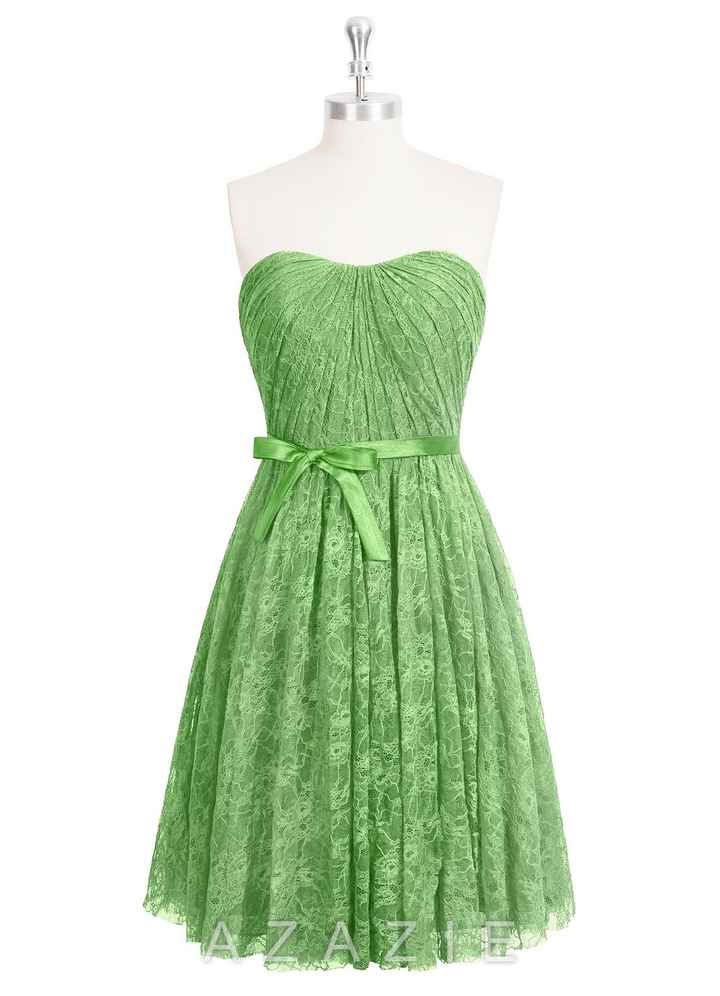 Help choose the MOH dress