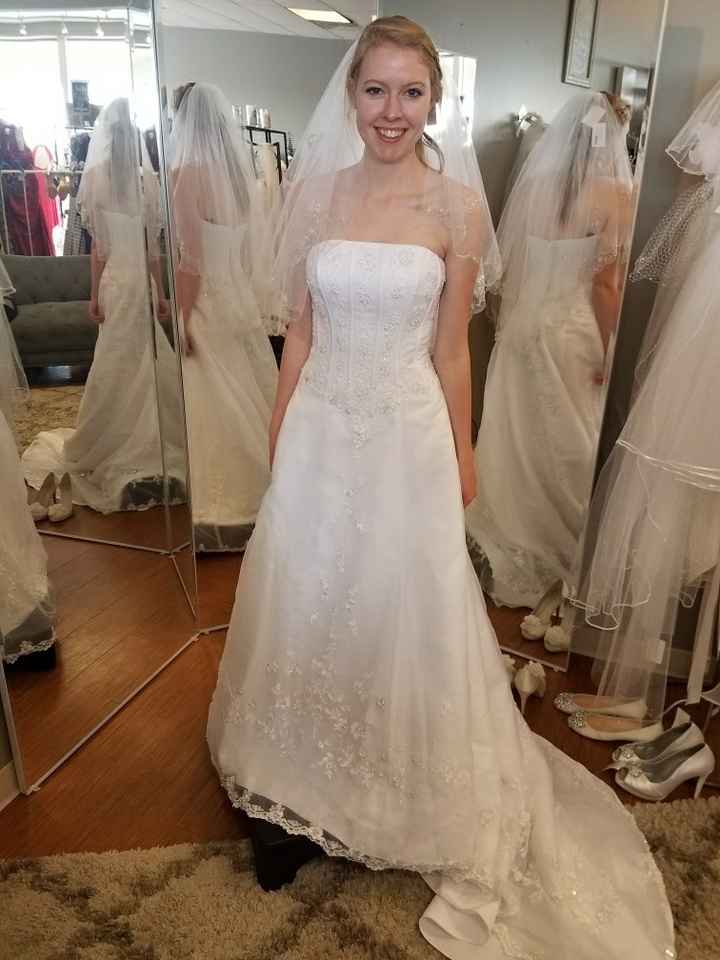 Ladies! Show me your dresses! I
