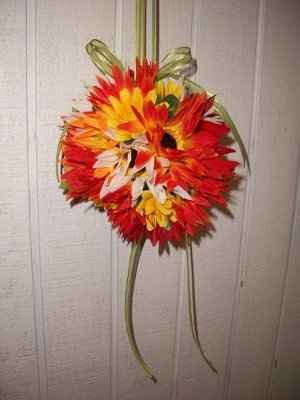 DIY Kissing Balls.. I need your vote!