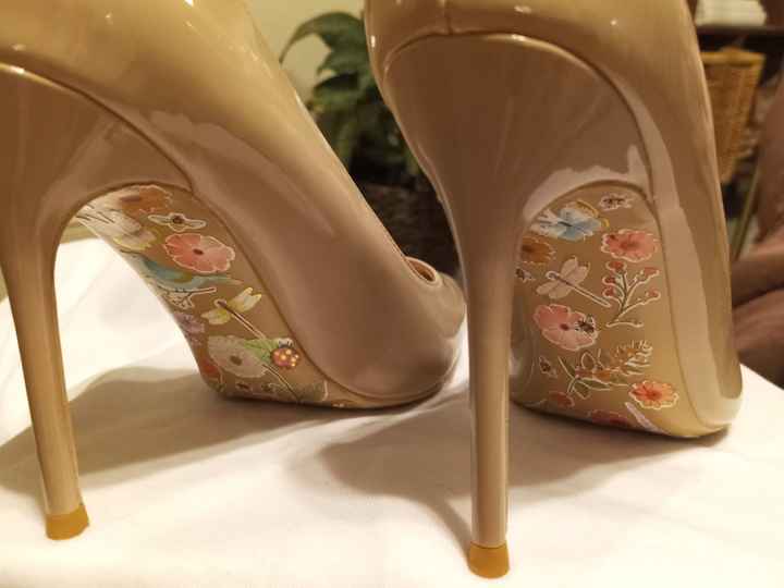 1.5 days and i haven't seen my entire look together - photos. 2