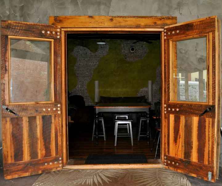 Decorating venue - 1