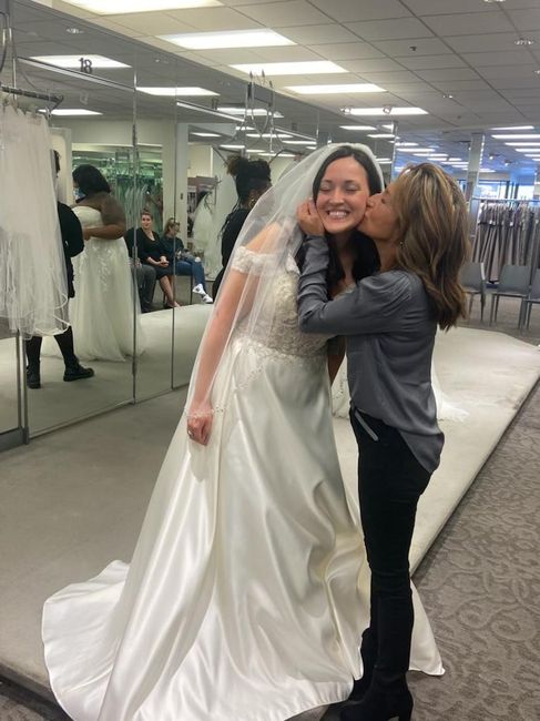 Brides of 2022 - Dress Pics! 8