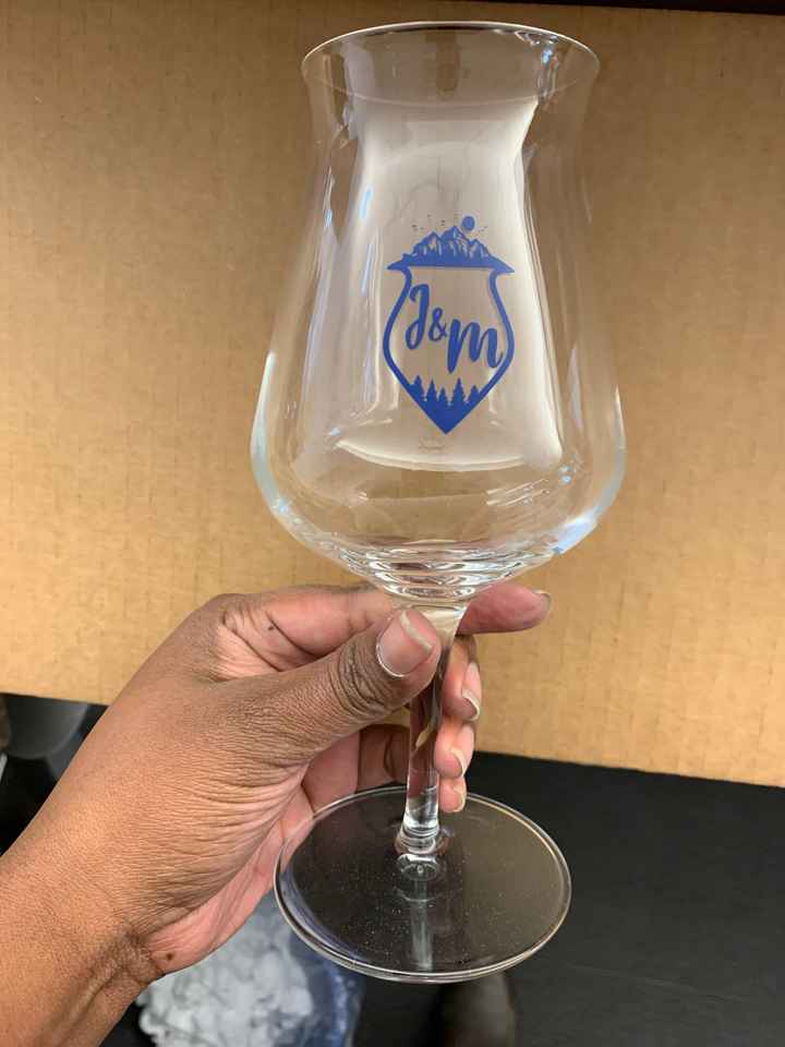 Engraved glasses - 1