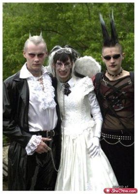 Weirdest Bridal Pics You've EVER Seen!!!!!!!!