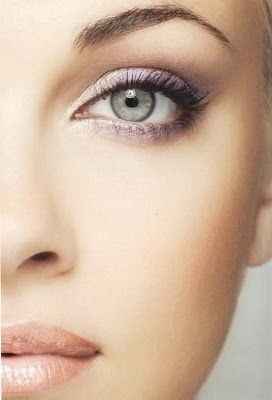 Show me romantic purple makeup ideas!