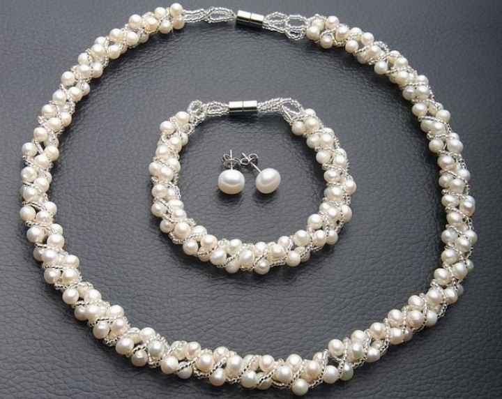 Jewelry suggestions with this dress?