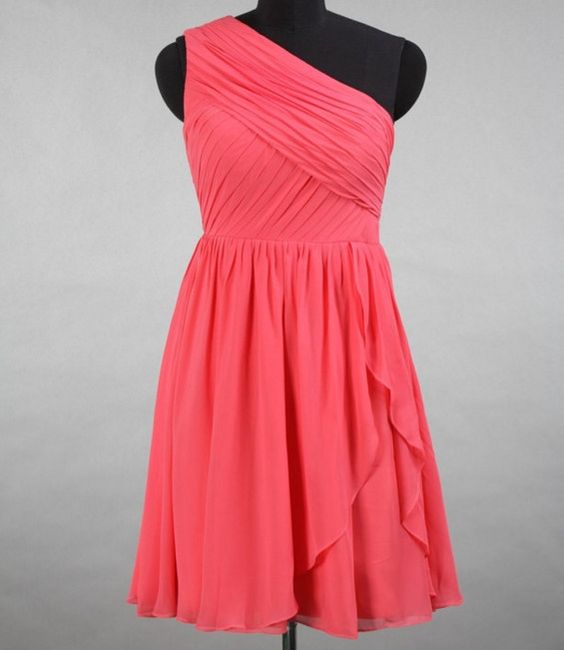 What color dress
