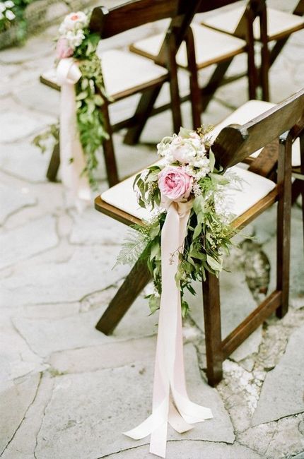 Aisle Decor
