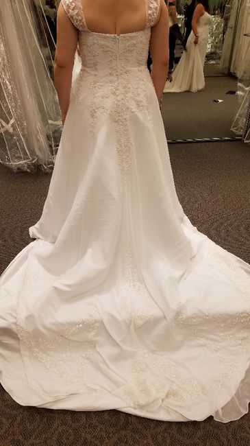 Fh’s idea of your wedding gown? 10