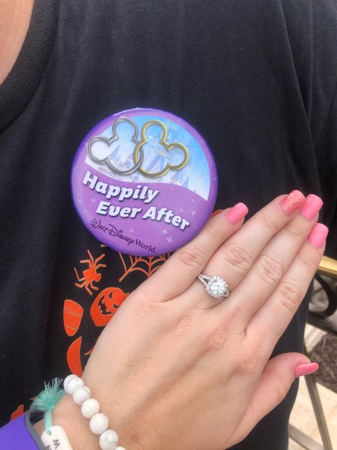 Show Me The Ring🌻 4