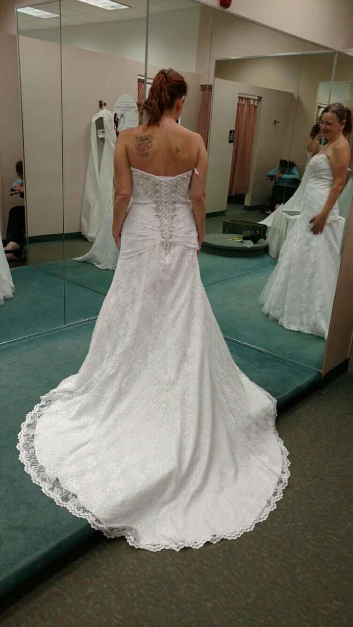 Show off your dress!!