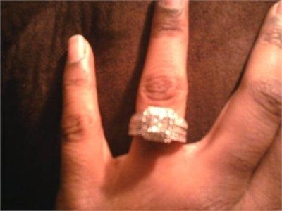 How did he propose & Show off dem raaangs!