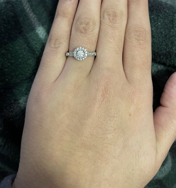 Brides of 2022! Show us your ring! - 1
