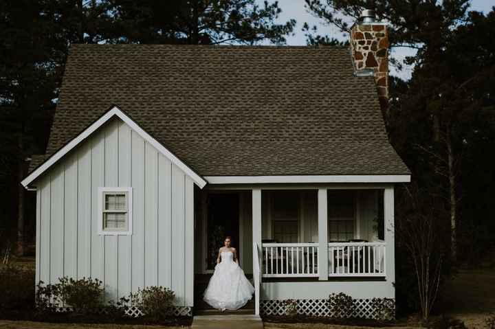 Leaving the bridal cottage for the first look