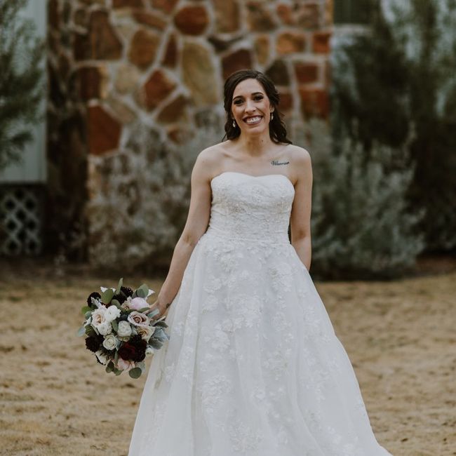 Please show your wedding dress, ladies - 1