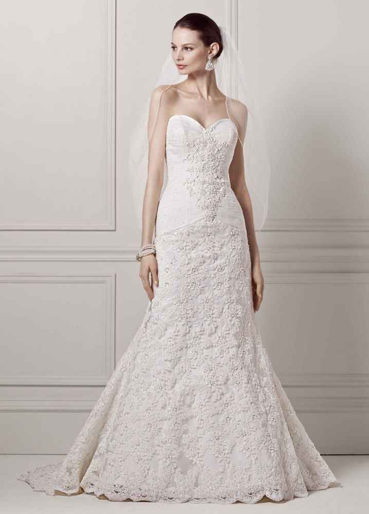 Trying to sell wedding gown