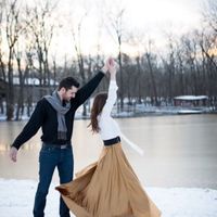 Winter Engagement Picture Ideas