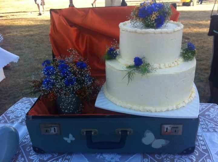 Married! With photos, sorry!