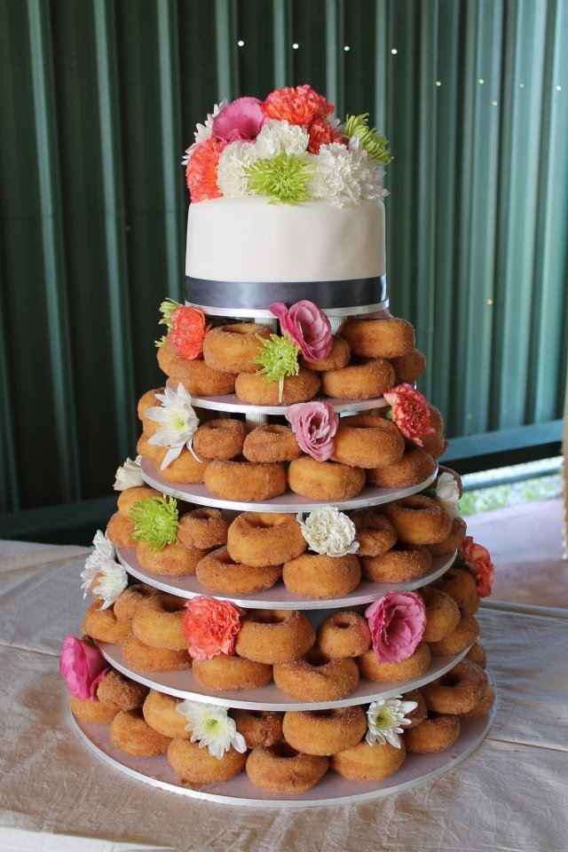 One tier wedding cake design idea?