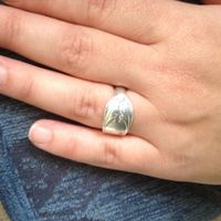 Show me yours!   I can't believe it but when I look at my wedding ring set, pic