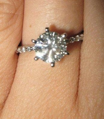 can anyone post their engagement rings