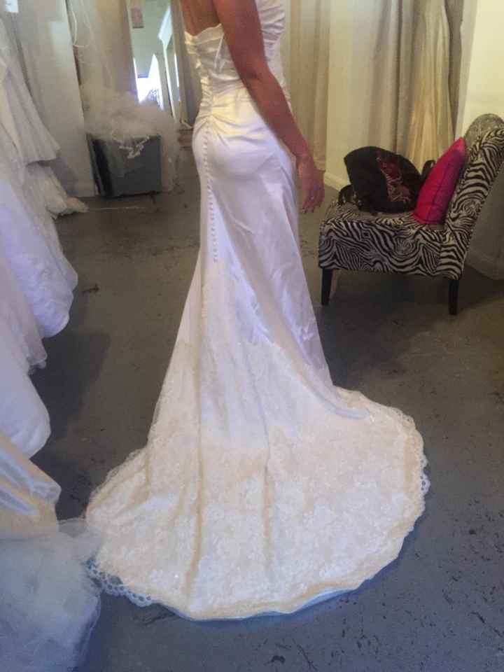 Long veil with fur stole