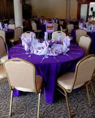 need help with table color ideas please!