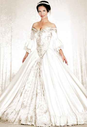 Let's see everyone's dresses