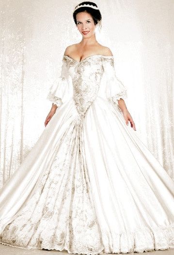 Let's see everyone's dresses