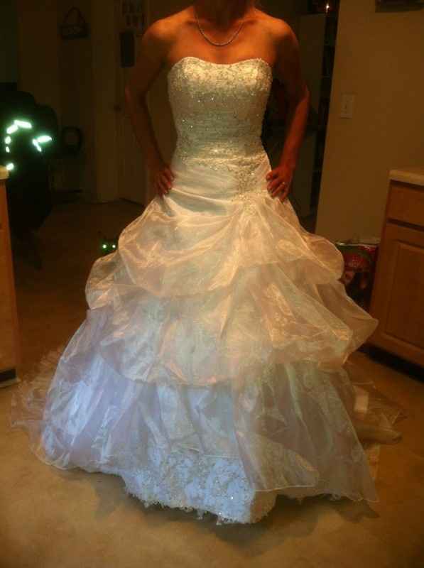 Dress Dress!!! I love my dress! What's yours look like? SHARE