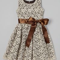 Let's see those dresses!