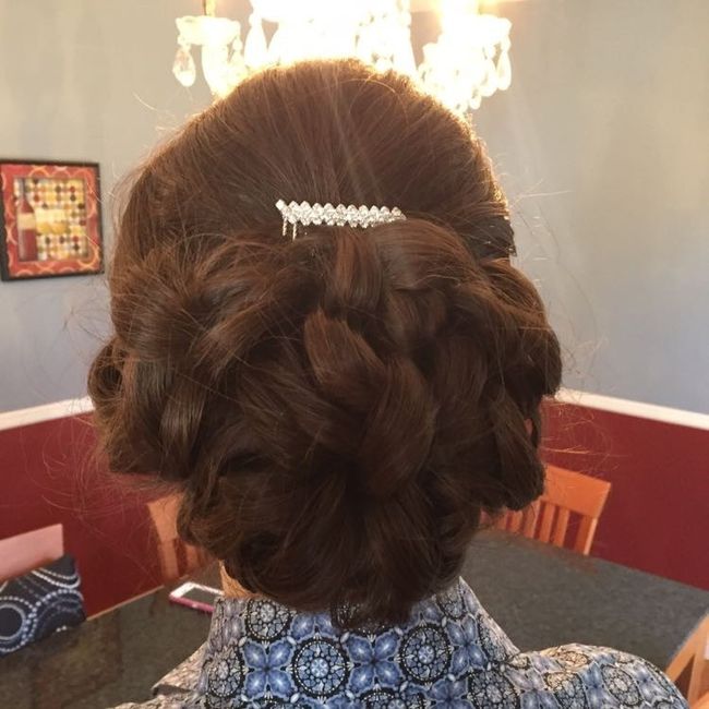 Long Haired Ladies-- Who's doing an updo?