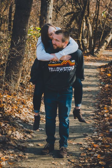 Engagement photos: fall outfits- show me your pictures! 11