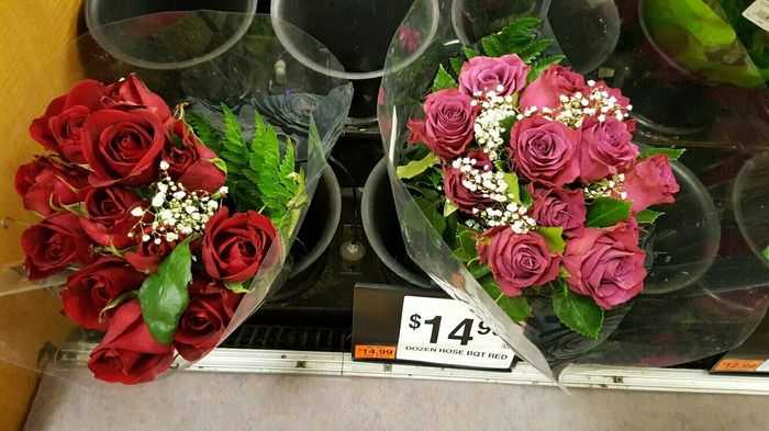 Which color for a rose bouquet?