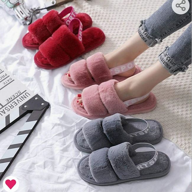 Fuzzy Slippers - Bridemaids gift idea - 1