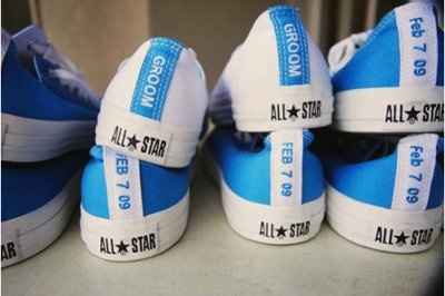 Sneakers (Chuck Taylors)