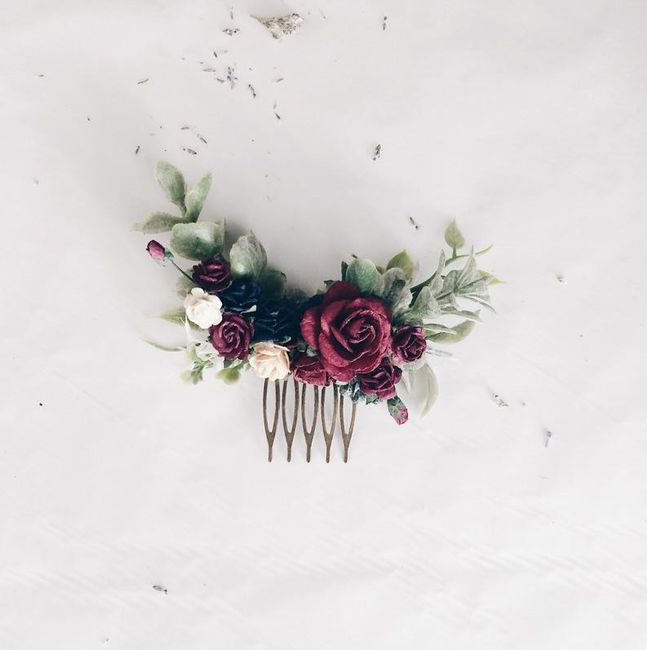 Brides, how are you accessorizing your hair? or how did you? 5