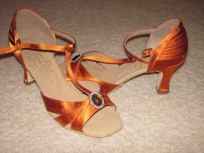 I have my ORANGE shoes!!