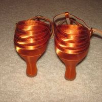 I have my ORANGE shoes!!