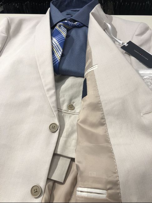 White linen suit & ivory dress? - 1
