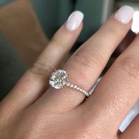 Is it ok to ask you for how many  ct’s is your engagement ring? And for the price and brand? - 1