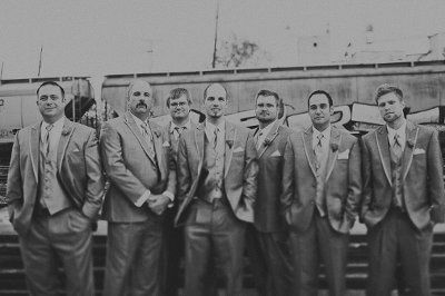 I FINALLY got my wedding pictures!!!!~~~~~