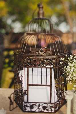 I FINALLY got my wedding pictures!!!!~~~~~