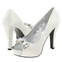 Ok It's Official- Im Not a David's Bridal Bride!