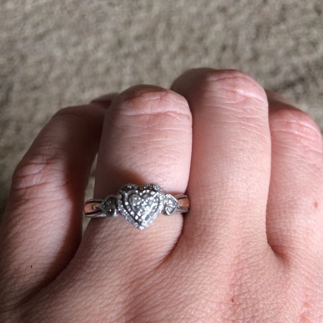 Show me... your halo engagement rings!! 💍 4
