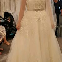 Did you say yes to the dress? - 3
